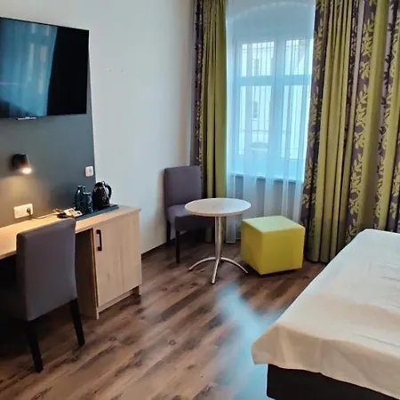 Hotel Goldene Traube Hotel Guenzburg