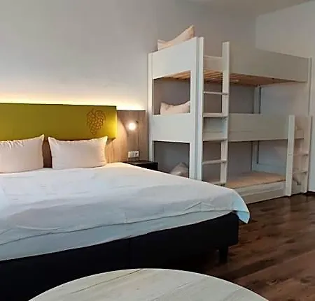 Hotel Goldene Traube Hotel