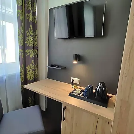 Hotel Goldene Traube Hotel 3*